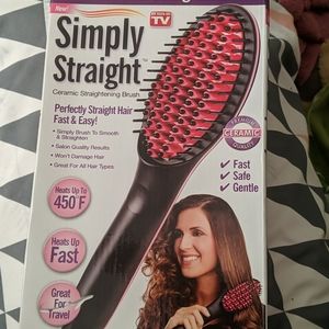Simply Straight Ceramic hair straightening brush